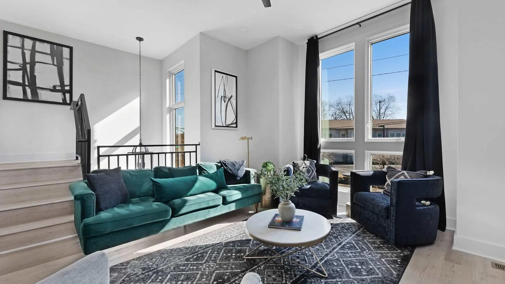 The Azalea & The Sunflower - Two Four Bedroom Homes Nashville Holiday home