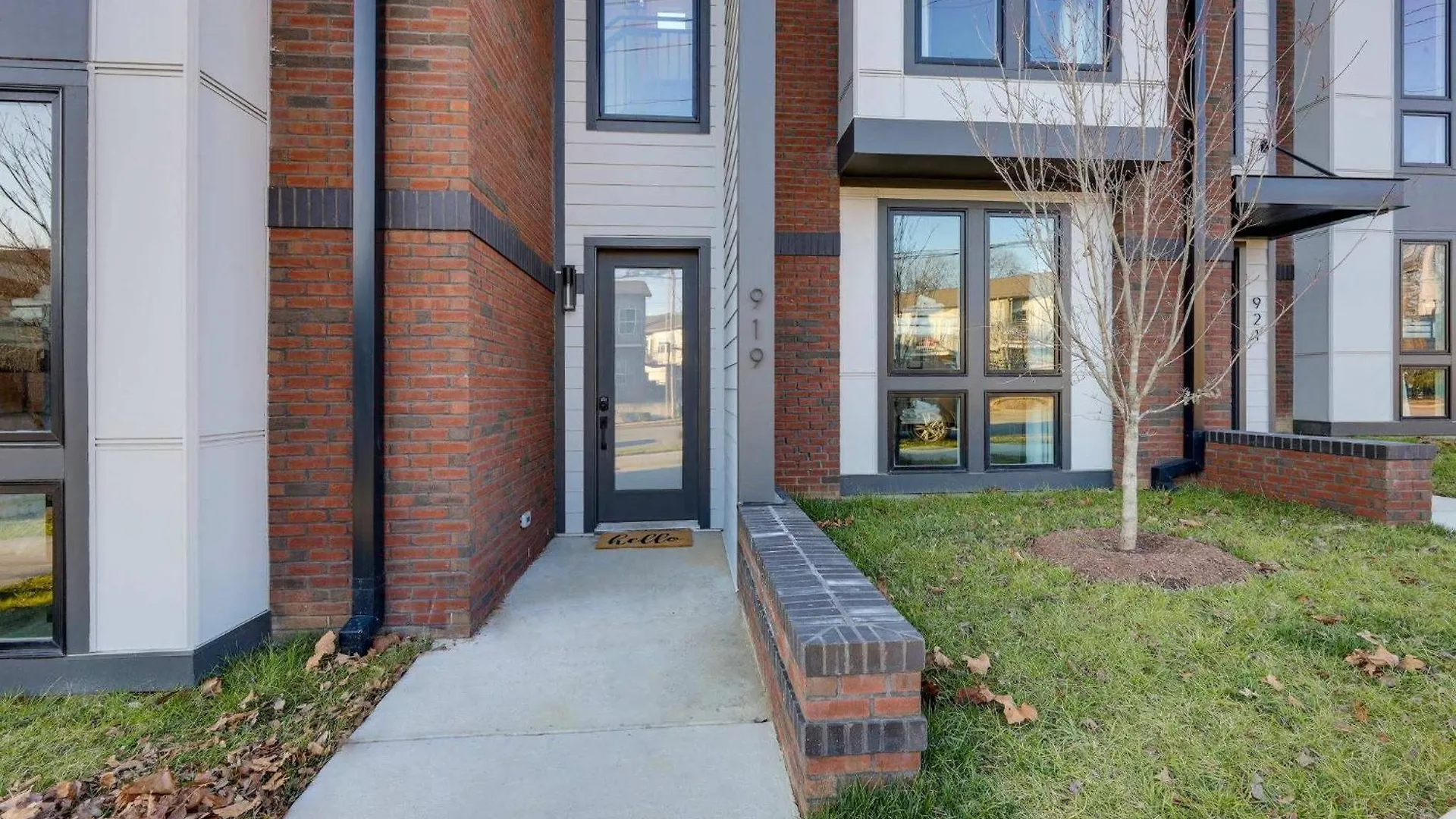 The Azalea & The Sunflower - Two Four Bedroom Homes Nashville 0*,  United States
